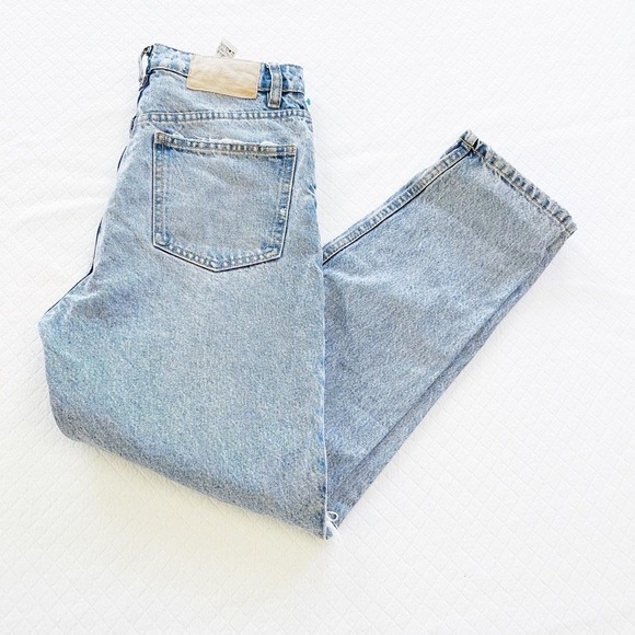 Zara Vintage Wash Ripped Knee Straight Leg Denim Jeans SZ4 - Picture 3 of 9